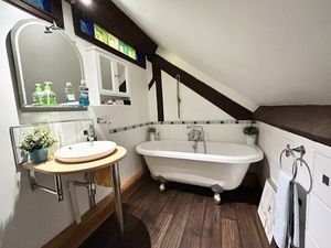 Photo 29- click for photo gallery